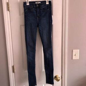 Hollister medium wash 00 jeans